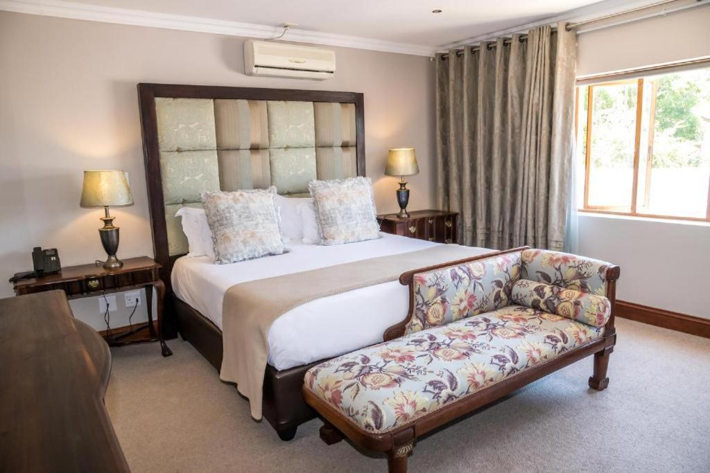 Issaquena Heights Boutique Hotel クニスナ エクステリア 写真